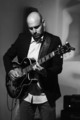 Gitarist Zvoni…
